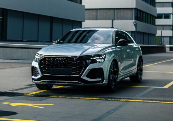 Audi RSQ8